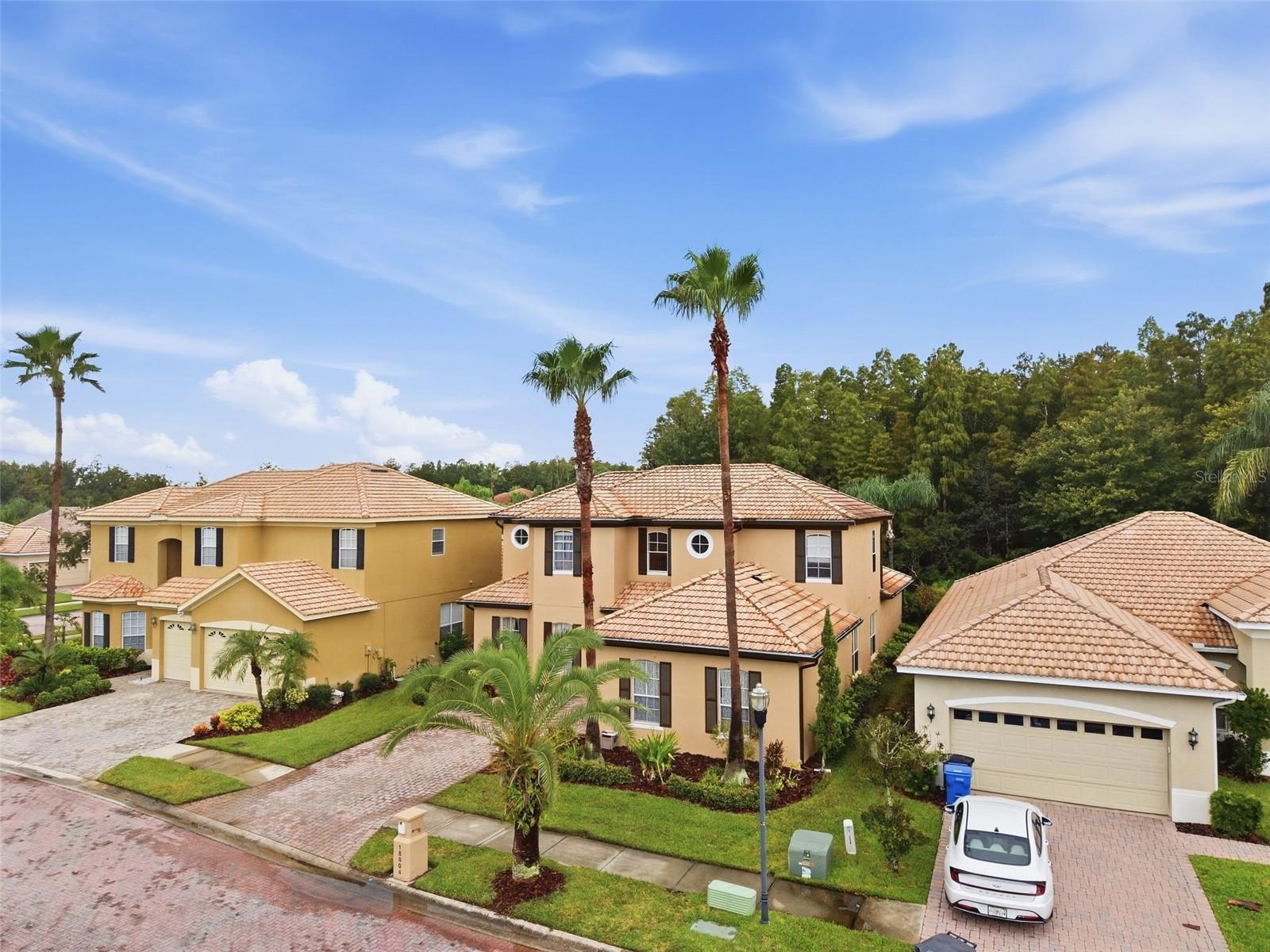 18004 LANAI ISLE DR