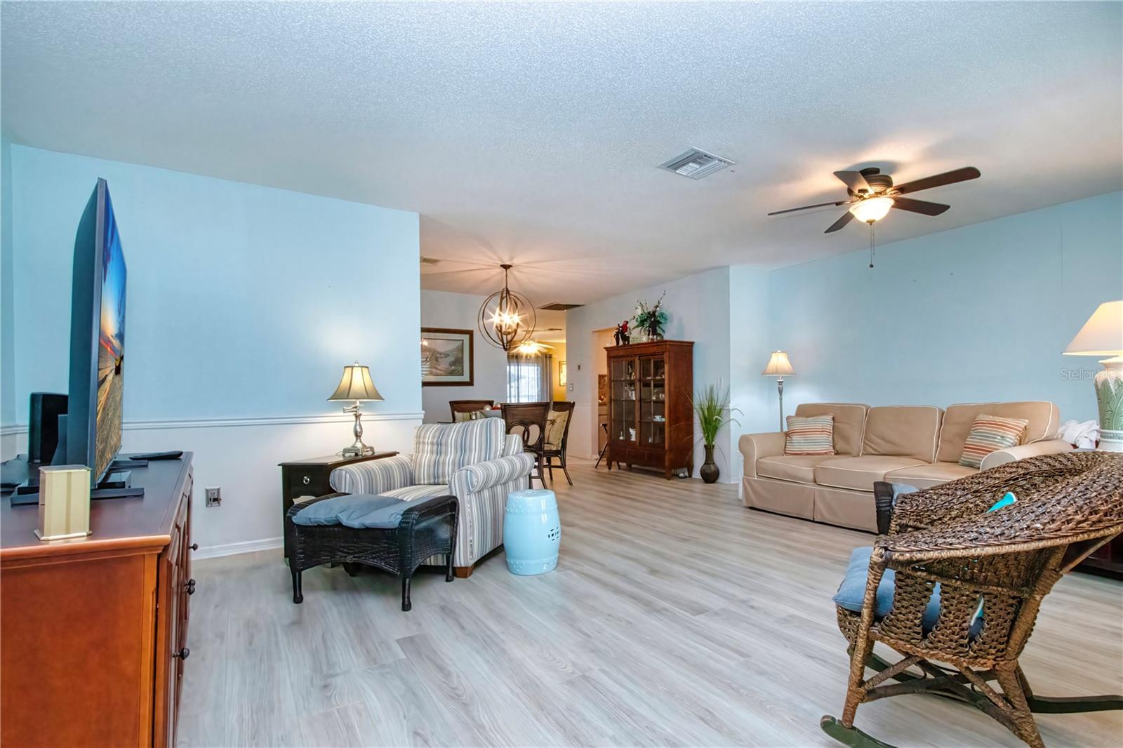 1308 BLUEWATER DR