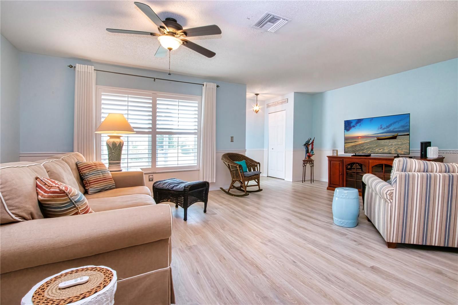 1308 BLUEWATER DR
