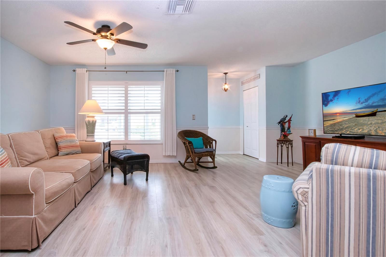 1308 BLUEWATER DR