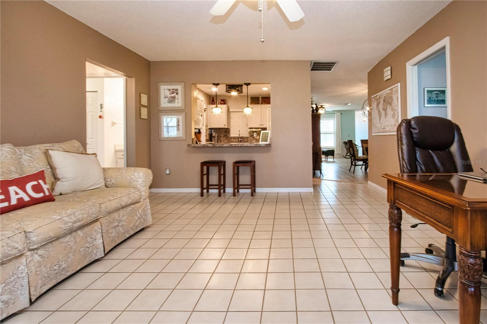 1308 BLUEWATER DR