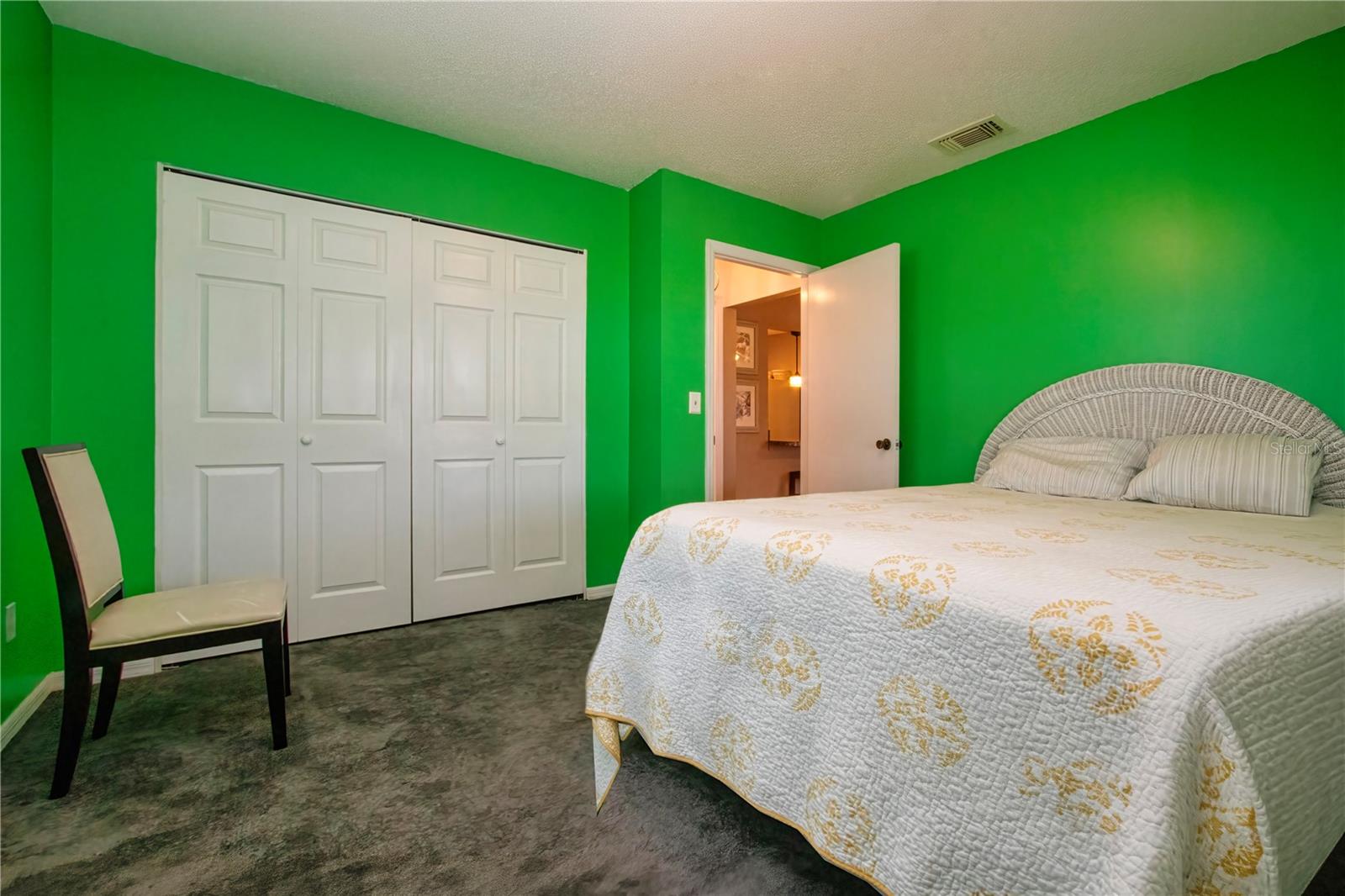 1308 BLUEWATER DR