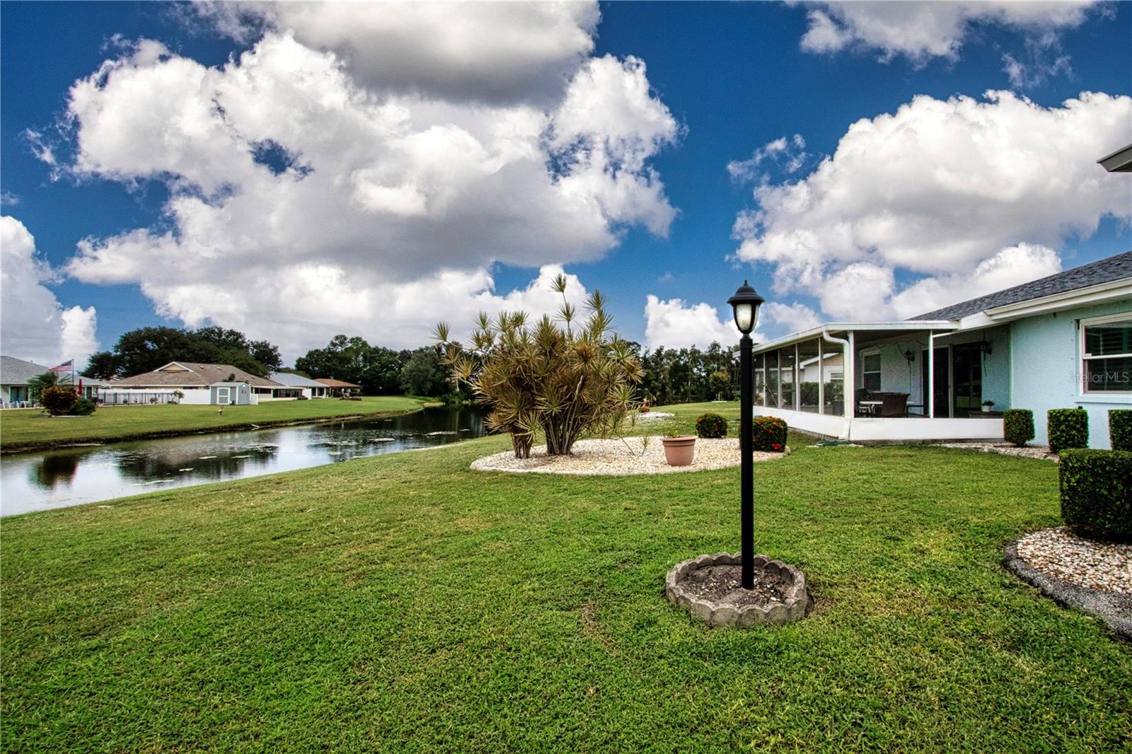 1308 BLUEWATER DR