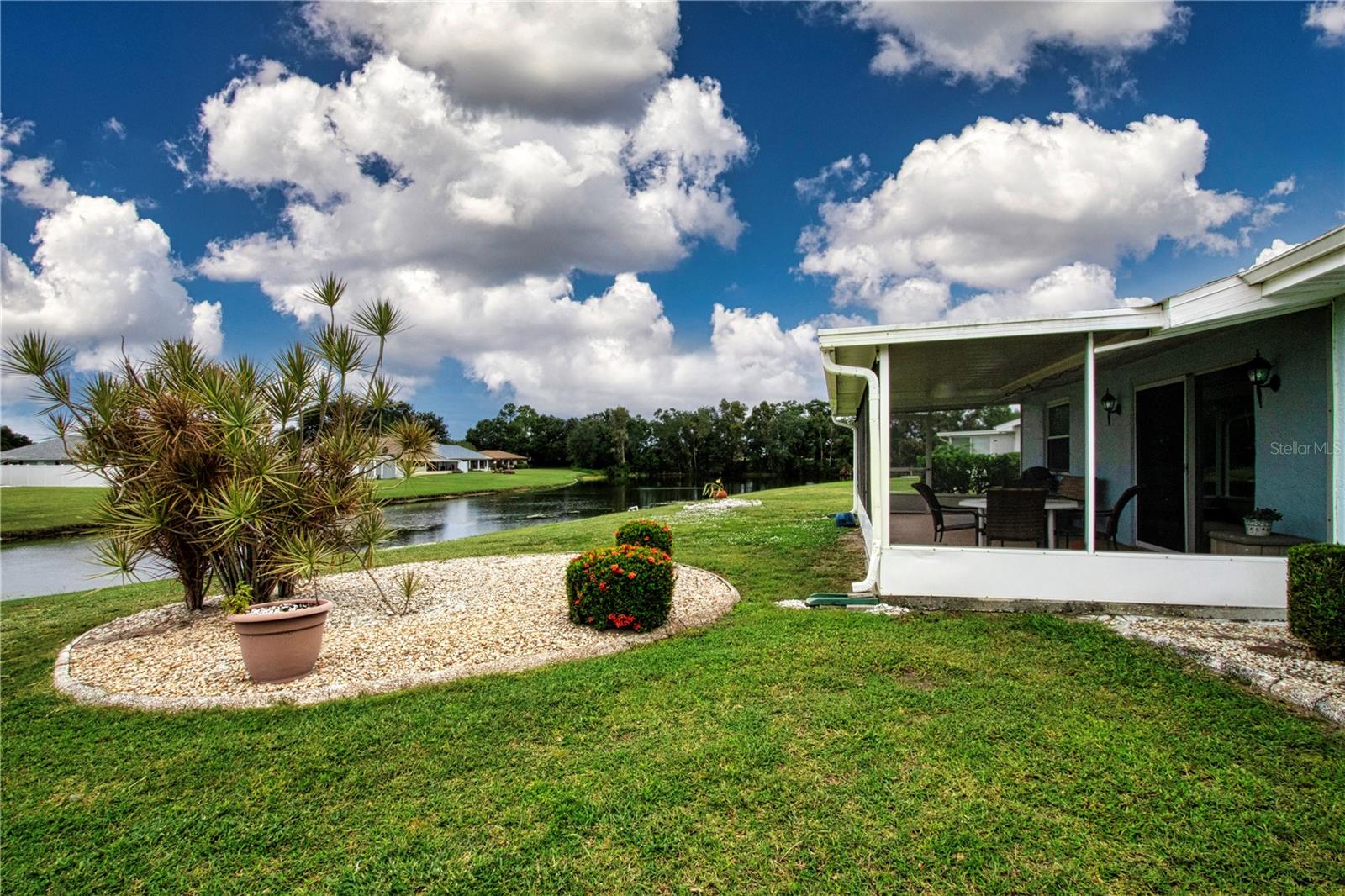 1308 BLUEWATER DR