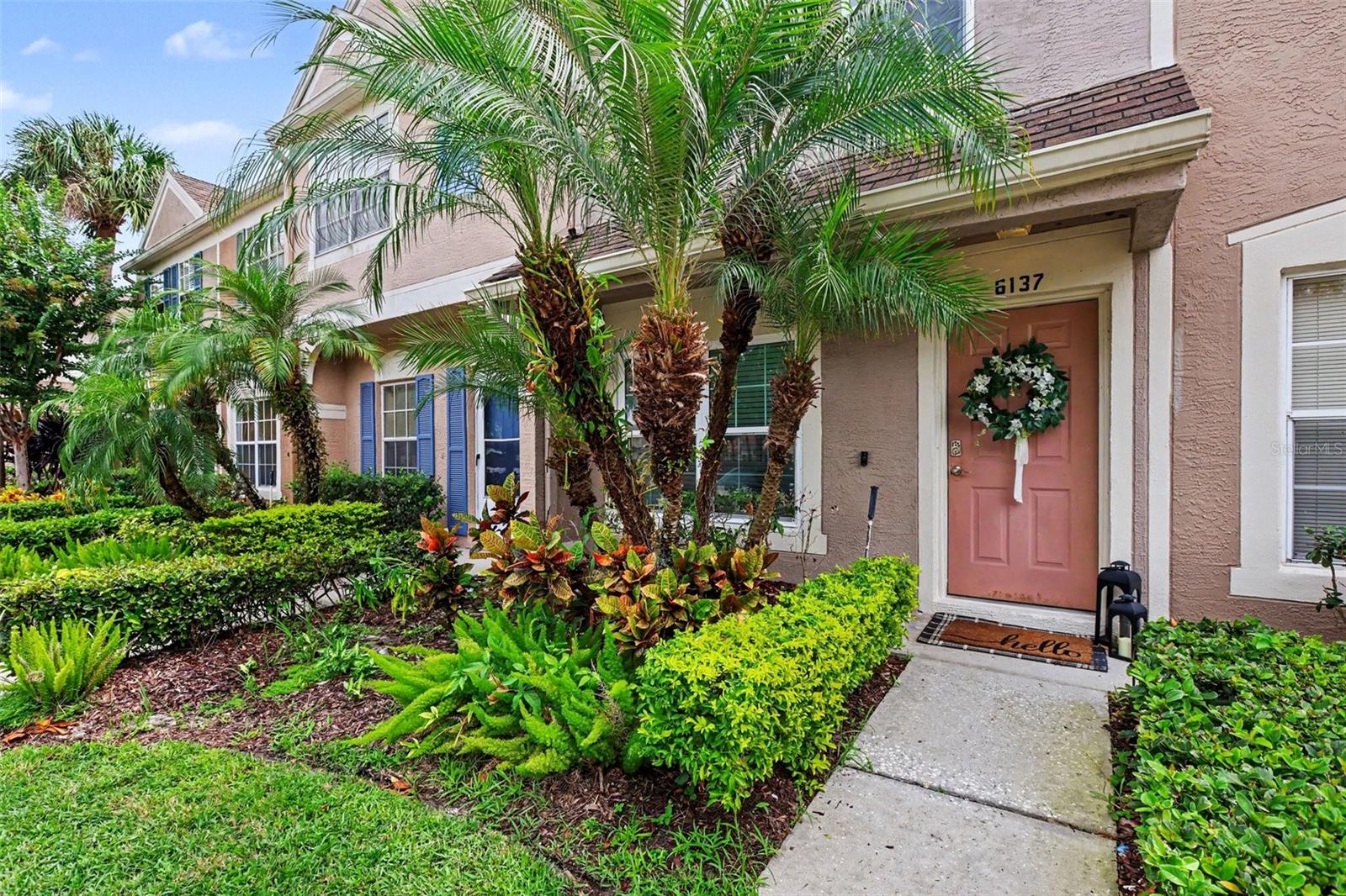 6137 BAYSIDE KEY DR
