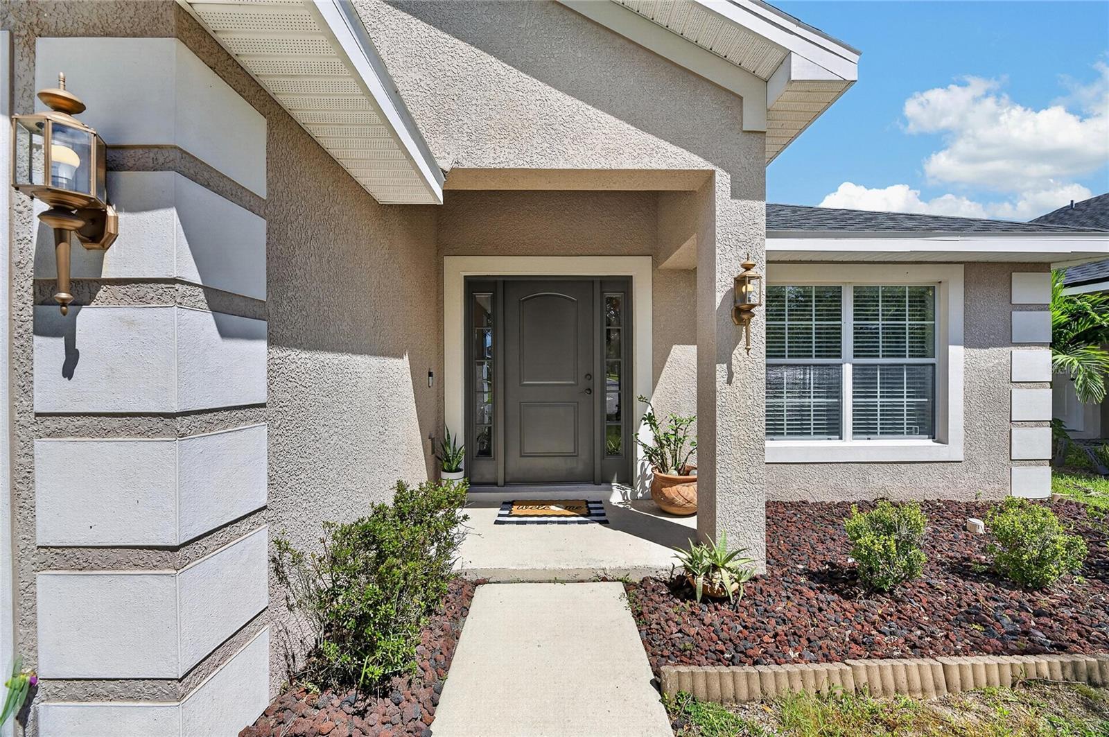 10747 STANDING STONE DR