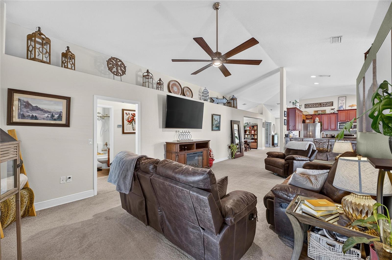 10747 STANDING STONE DR