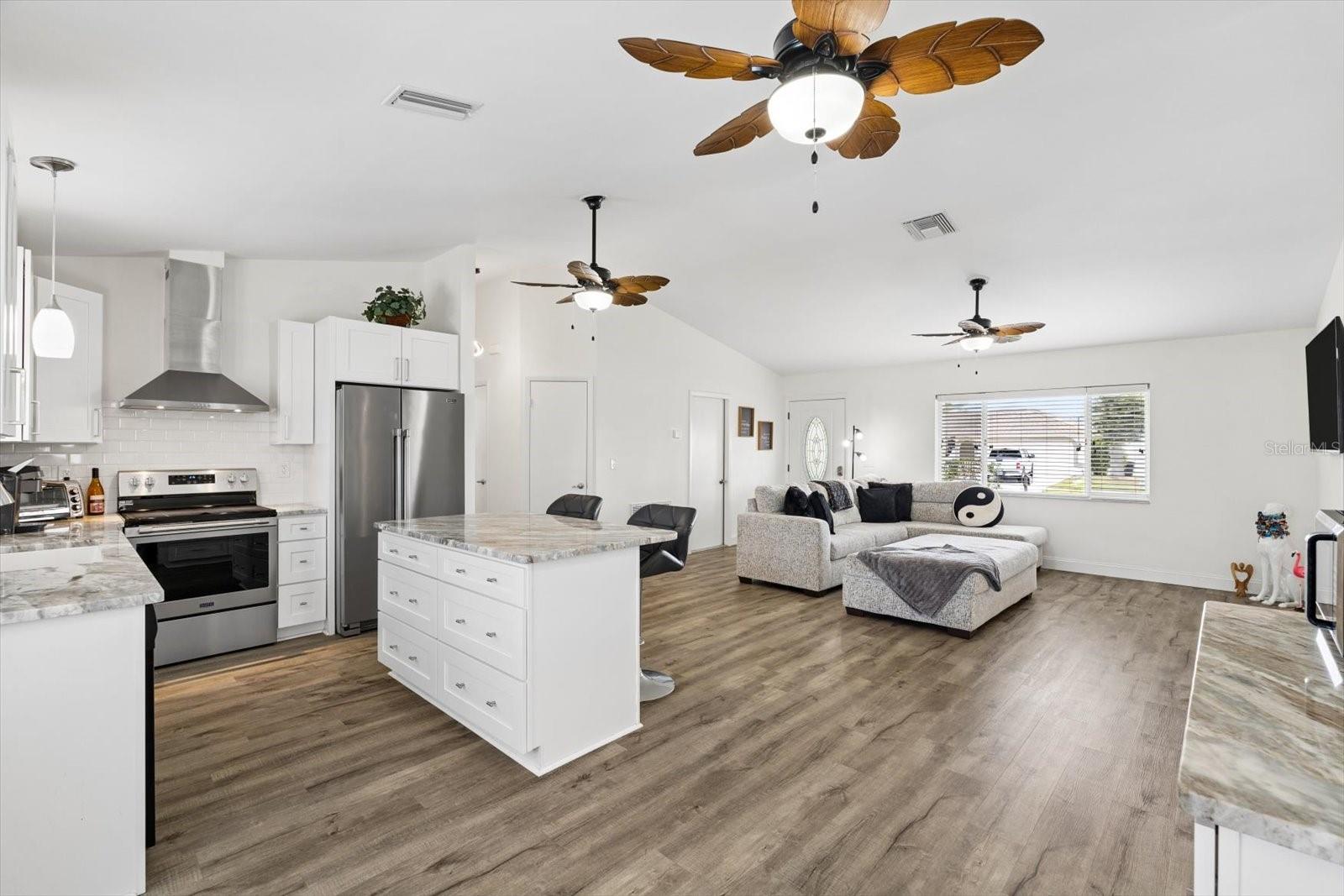 7409 FAIRWOOD AVE