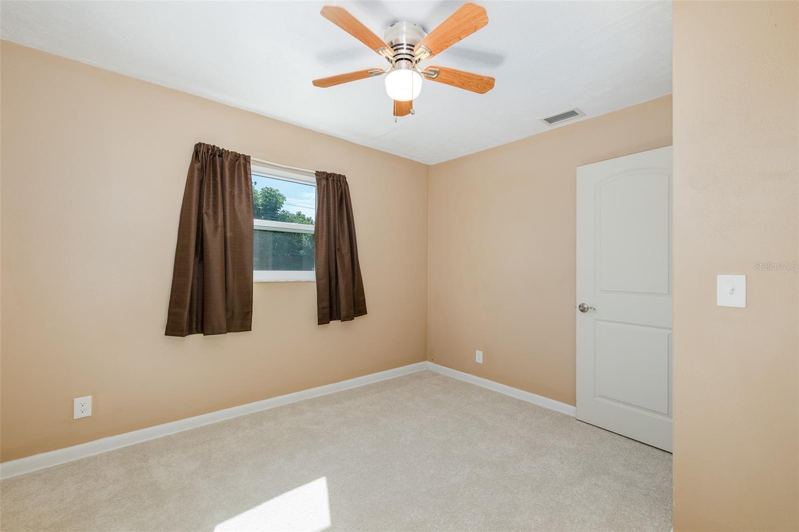 4403 GANDY CIR