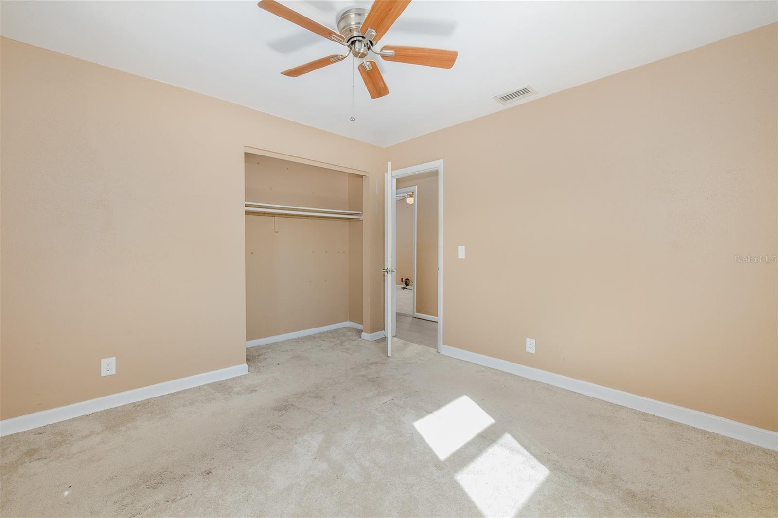4403 GANDY CIR