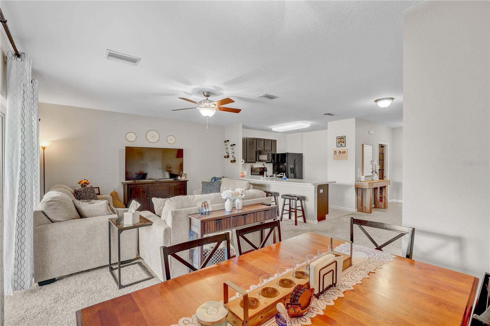 9904 HOUND CHASE DR