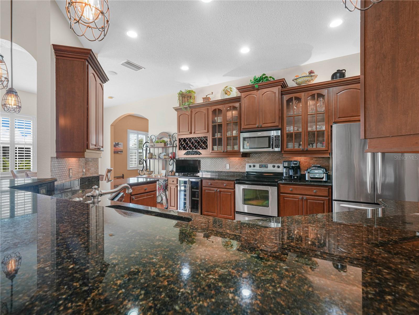 4064 PHOENICIAN WAY