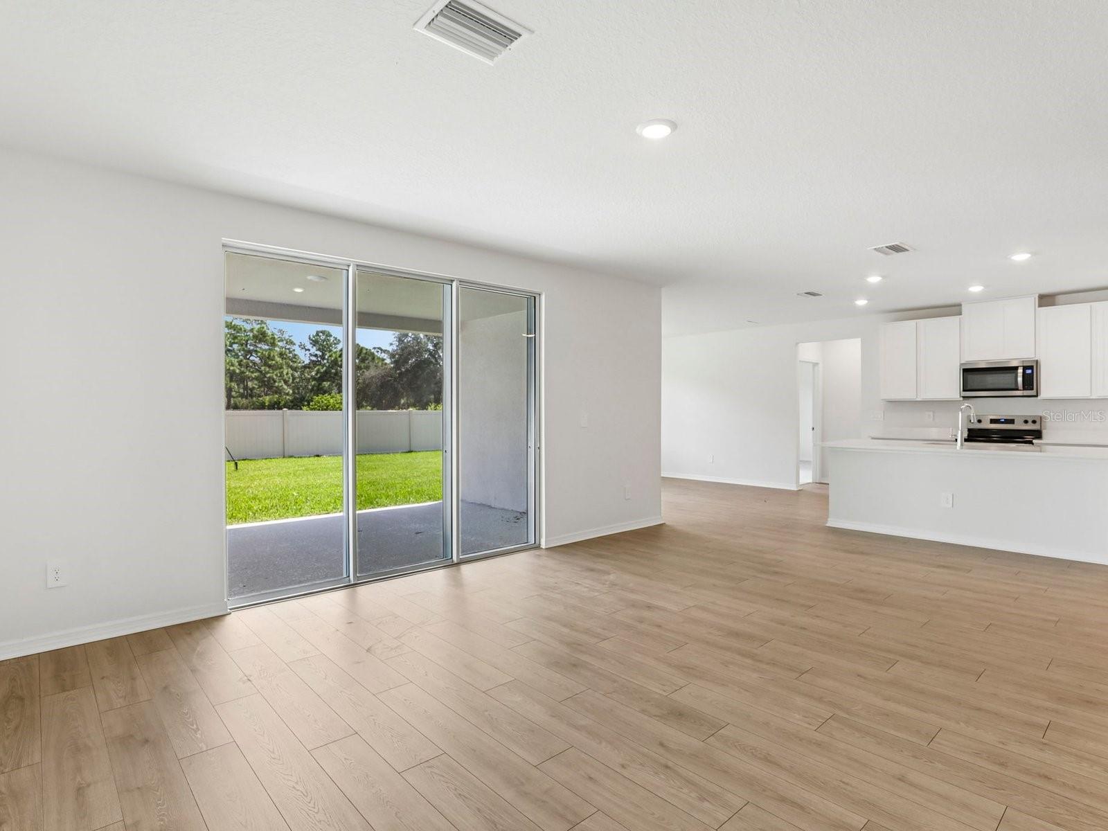 14145 HARVEST PINES LN
