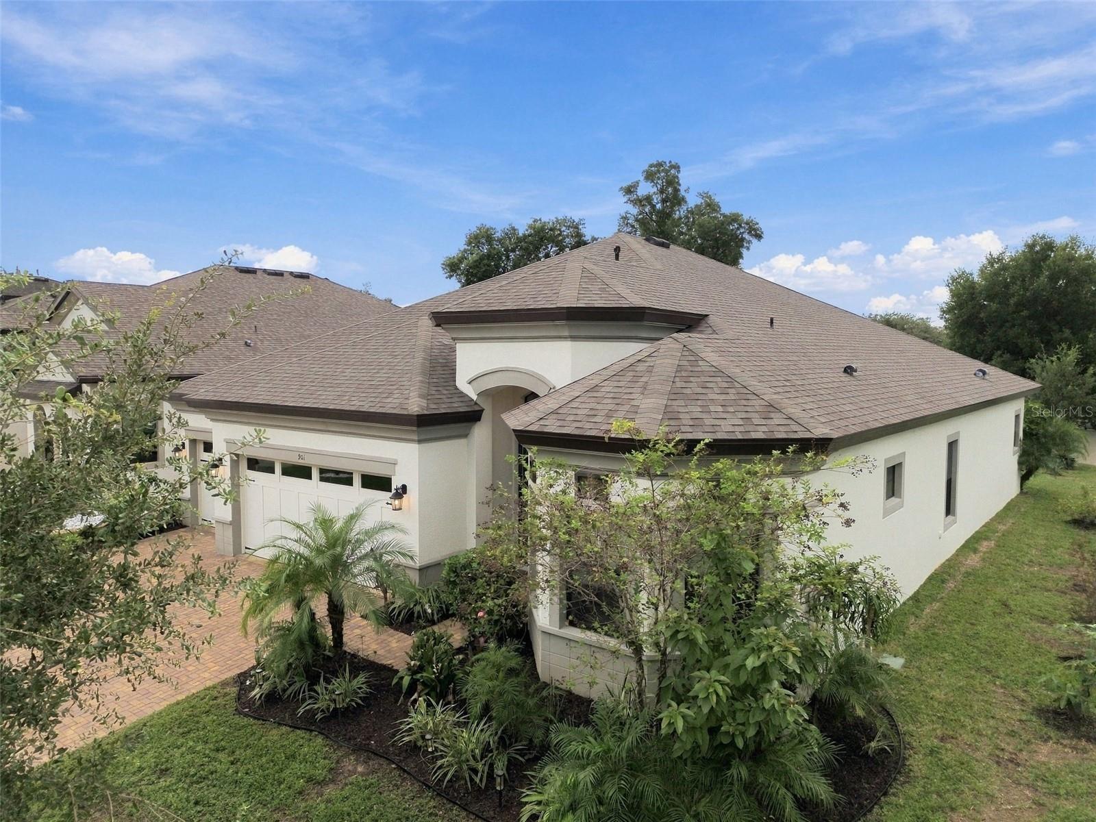 901 GRAND CRESTA AVE