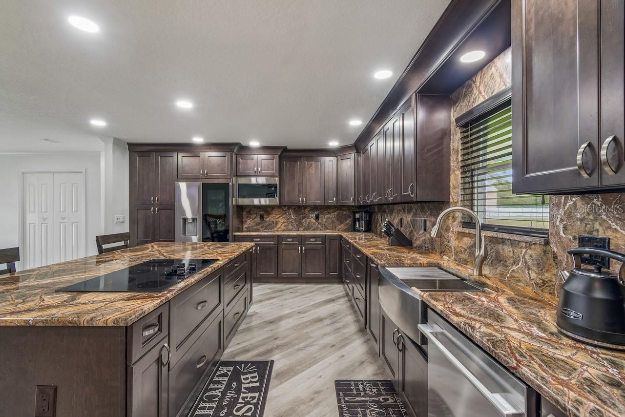 16218 FRINGE TREE DR