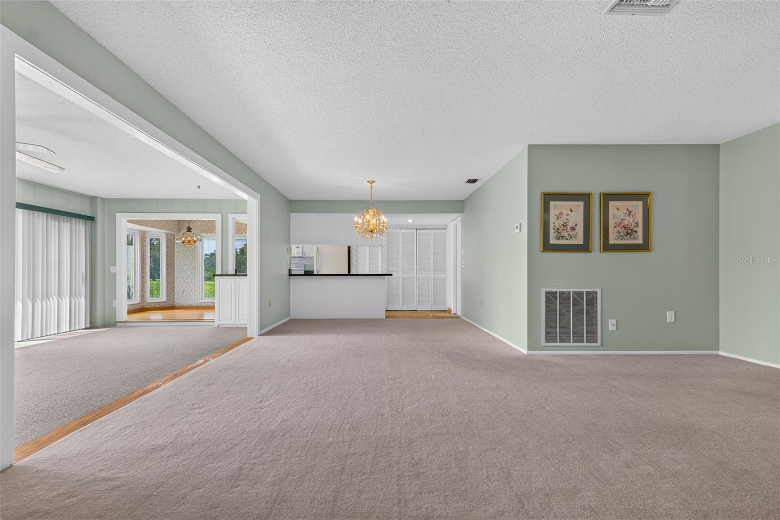 10707 FALLEN LEAF LN
