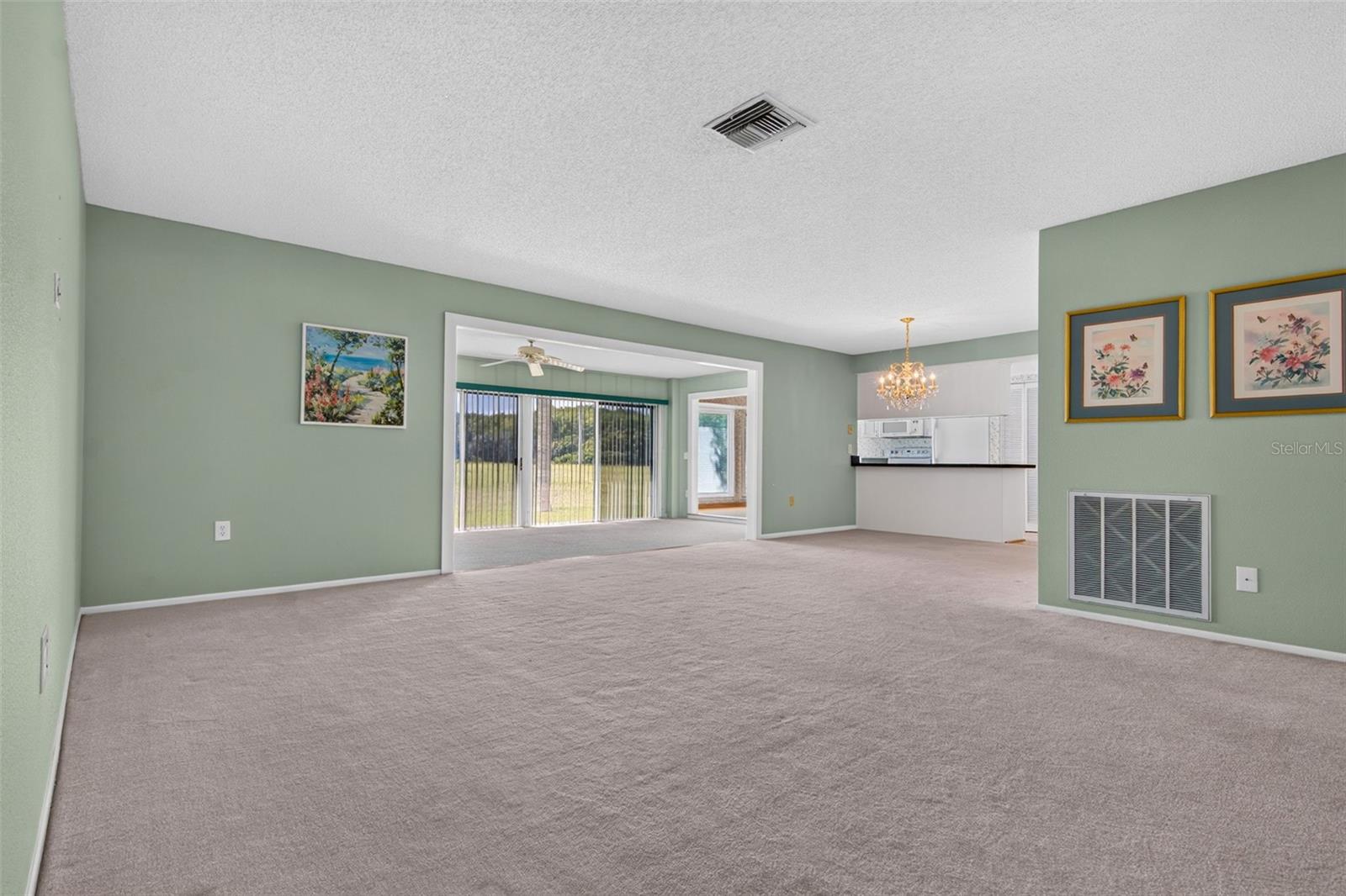 10707 FALLEN LEAF LN