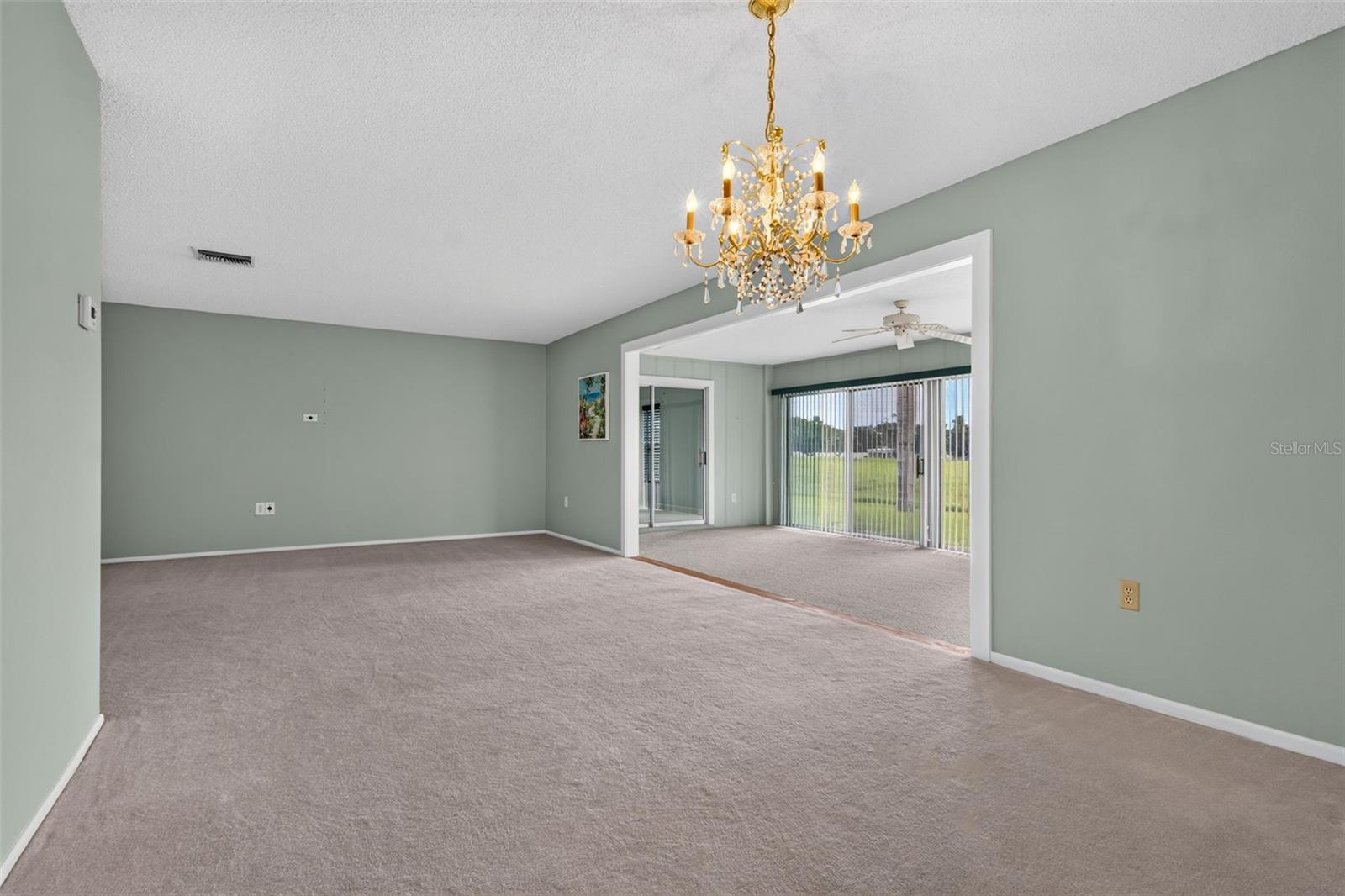 10707 FALLEN LEAF LN