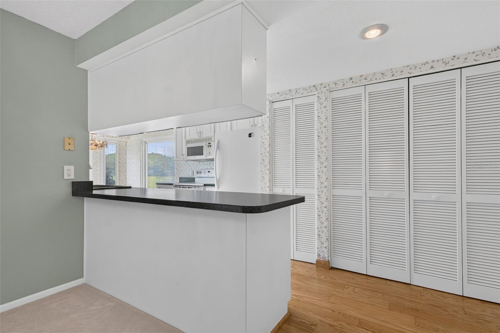 10707 FALLEN LEAF LN