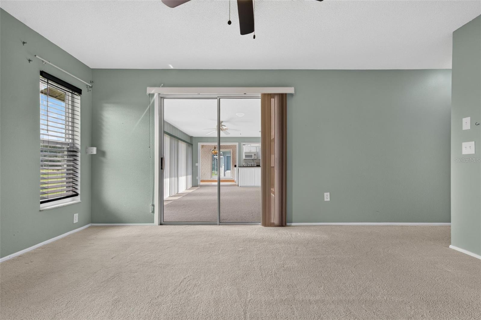 10707 FALLEN LEAF LN