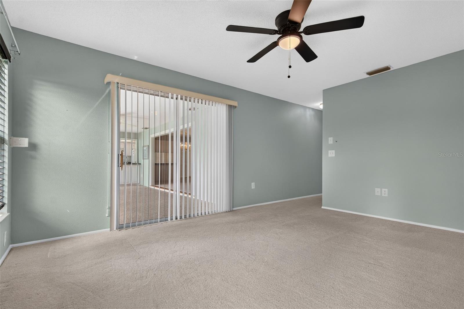 10707 FALLEN LEAF LN