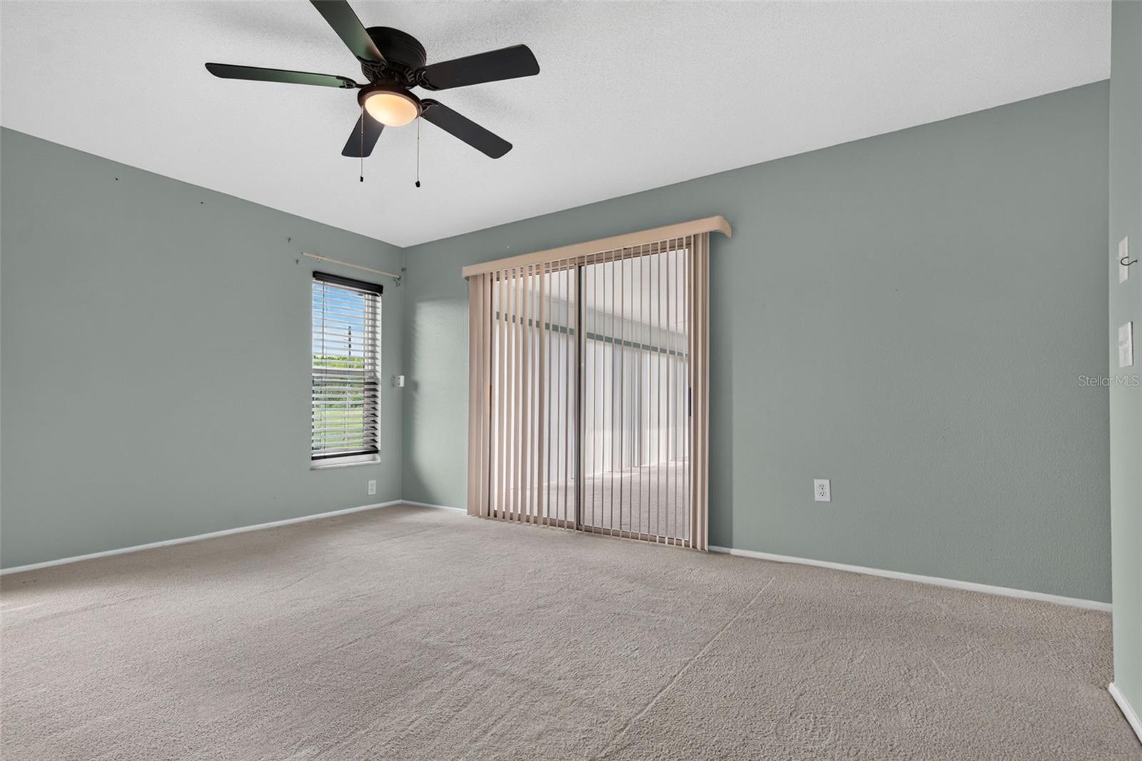10707 FALLEN LEAF LN
