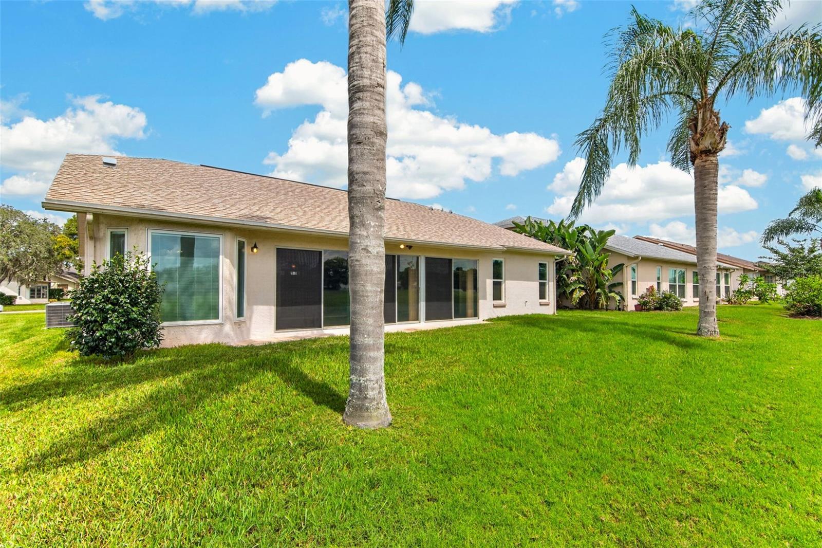 10707 FALLEN LEAF LN
