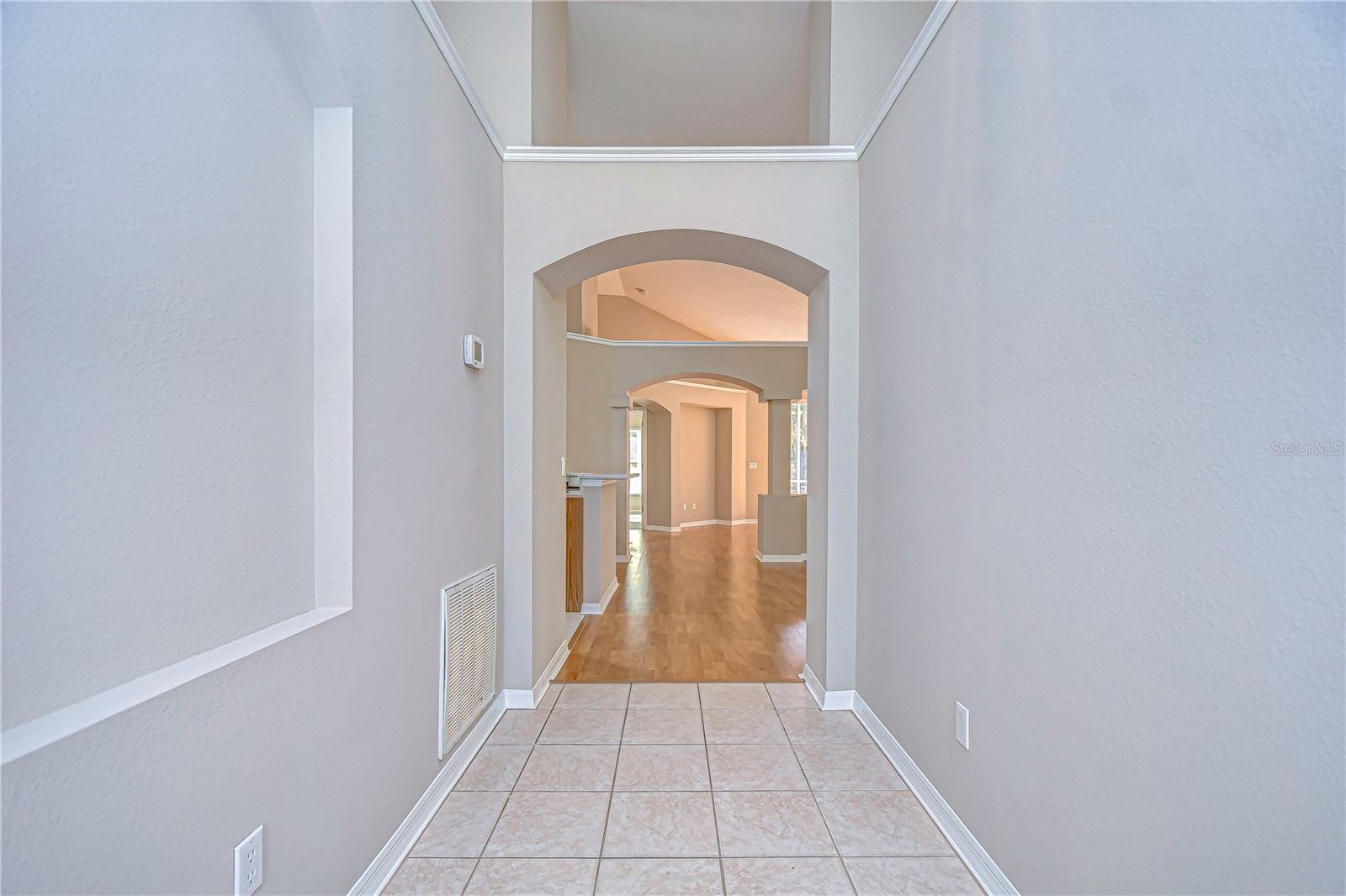 2529 CLARESIDE DR