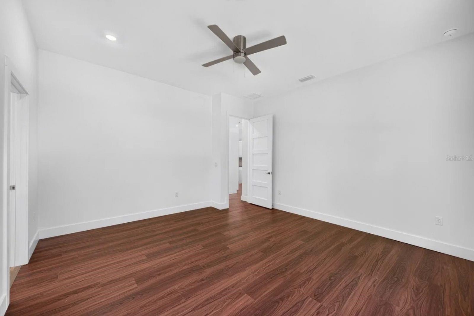 8003 CHANEY LN
