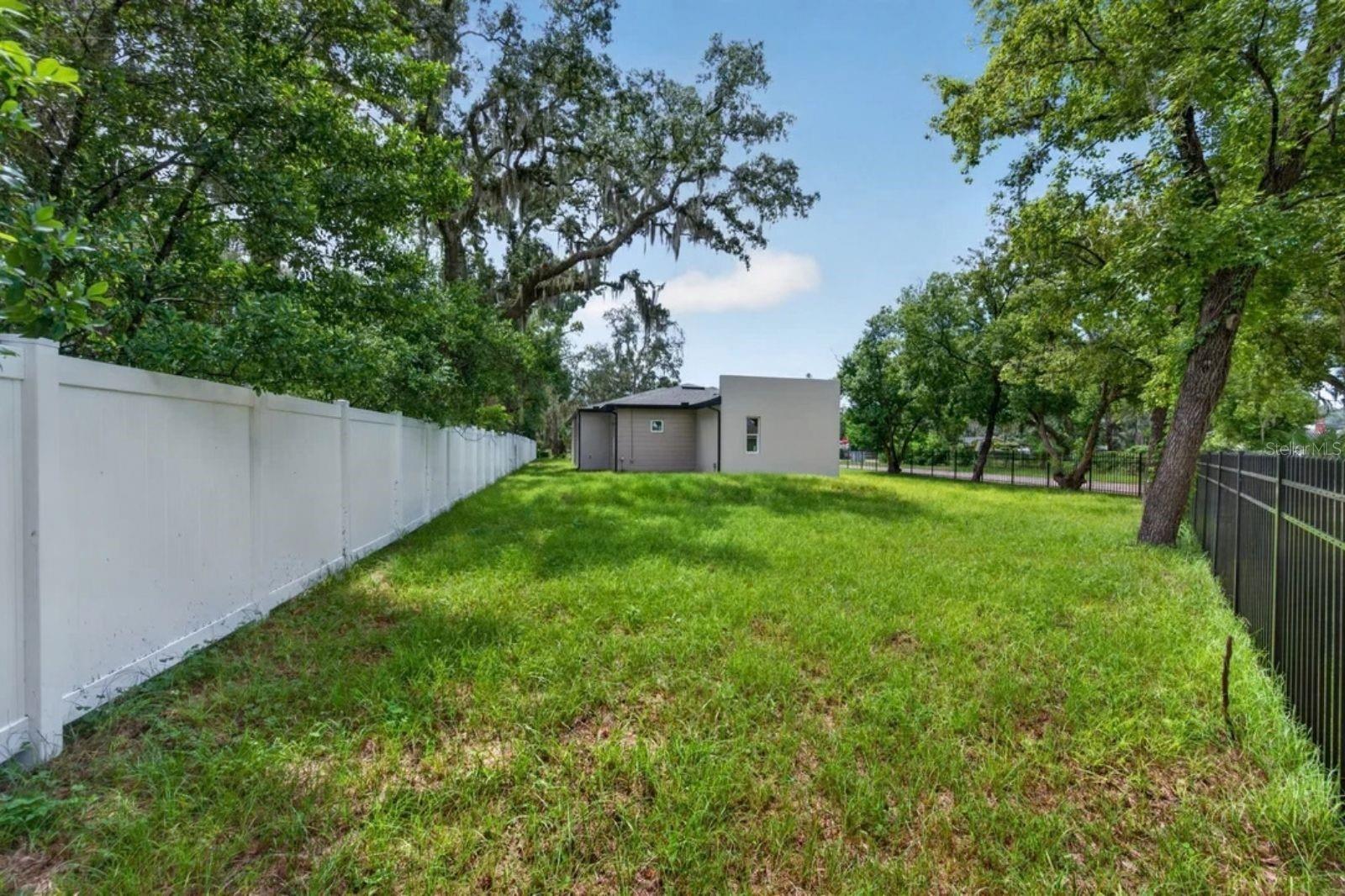 8003 CHANEY LN
