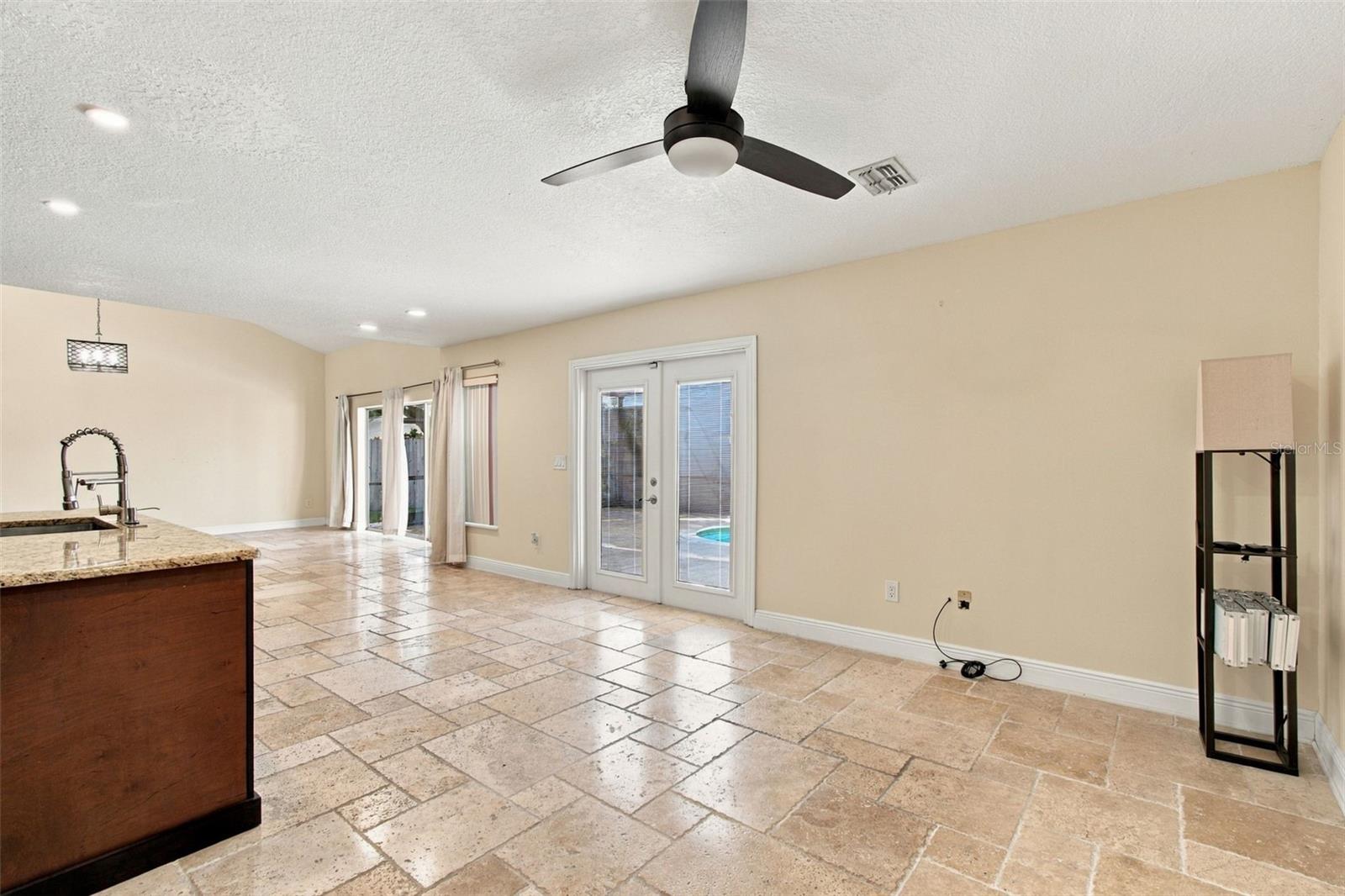 5822 BITTER ORANGE AVE