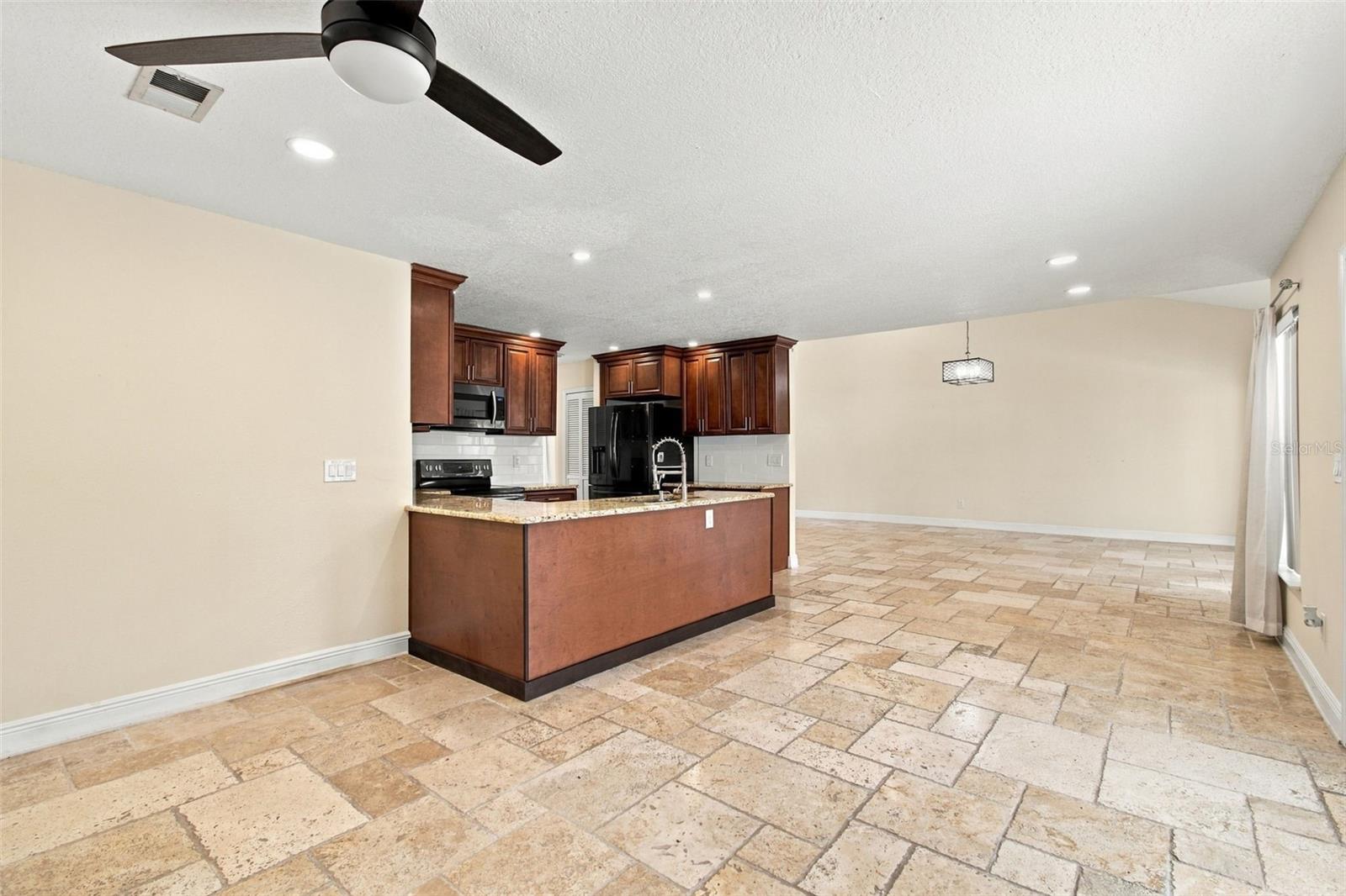 5822 BITTER ORANGE AVE