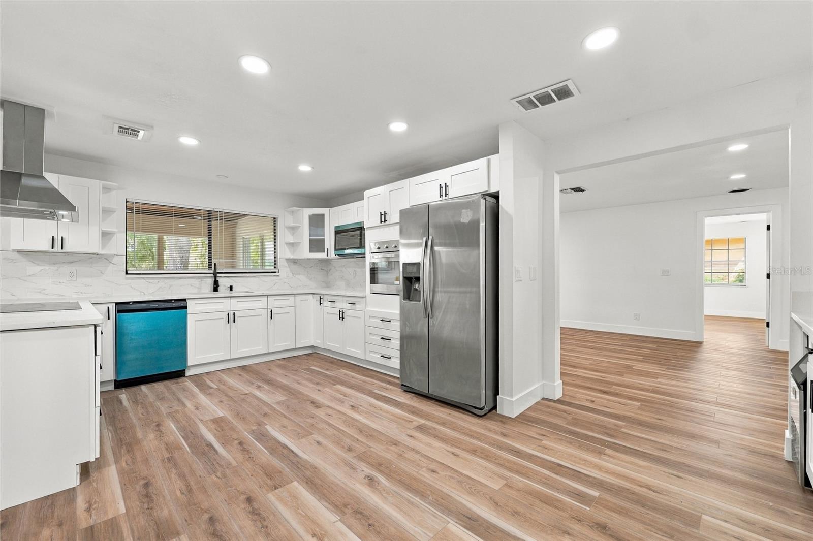 5413 BERNADETTE DR