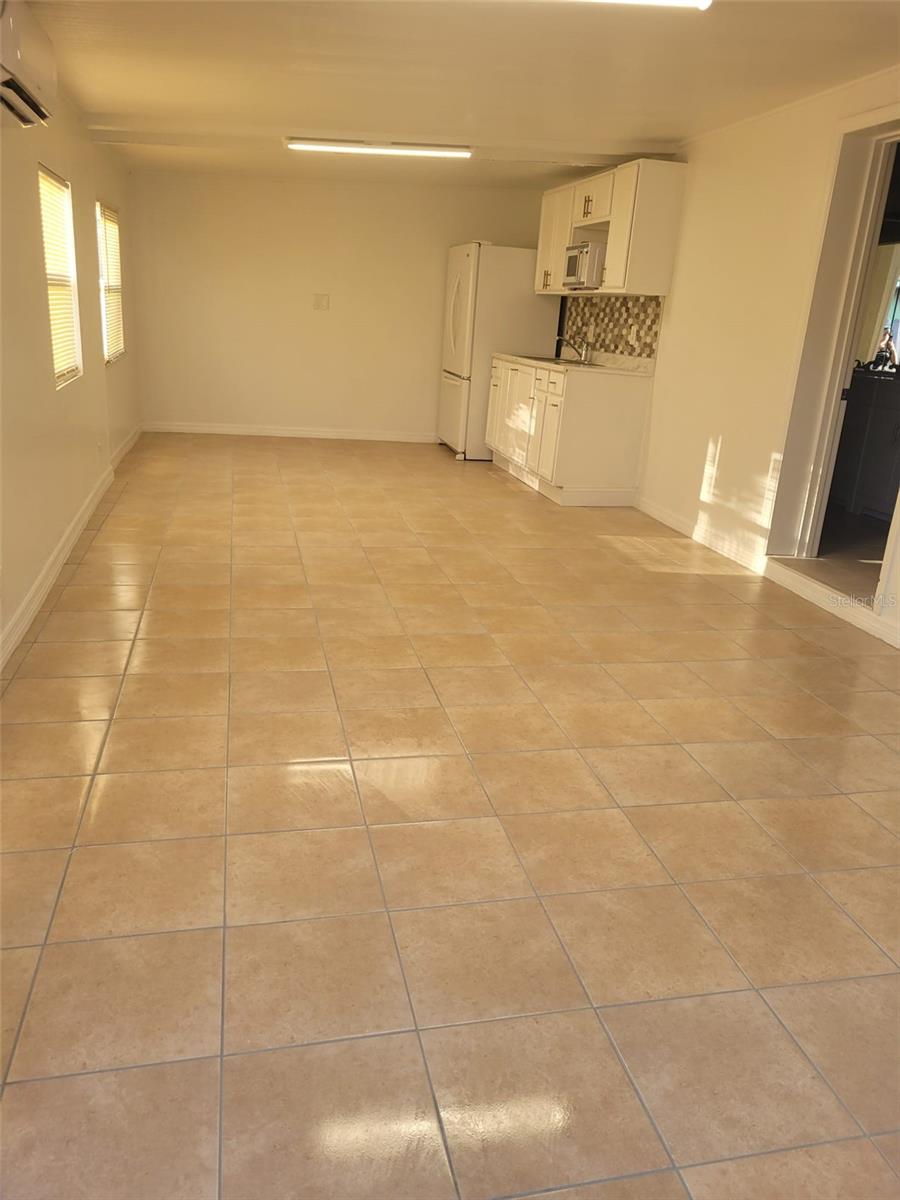 2108 RIDGEMORE DR