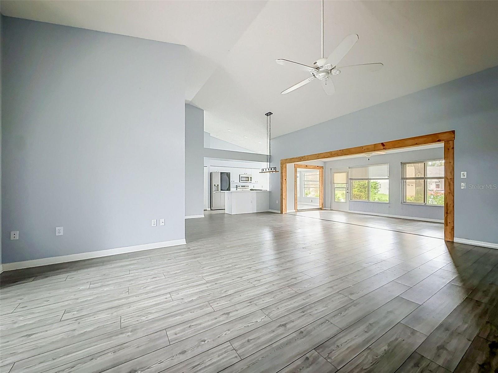 18709 SUMMERSONG DR