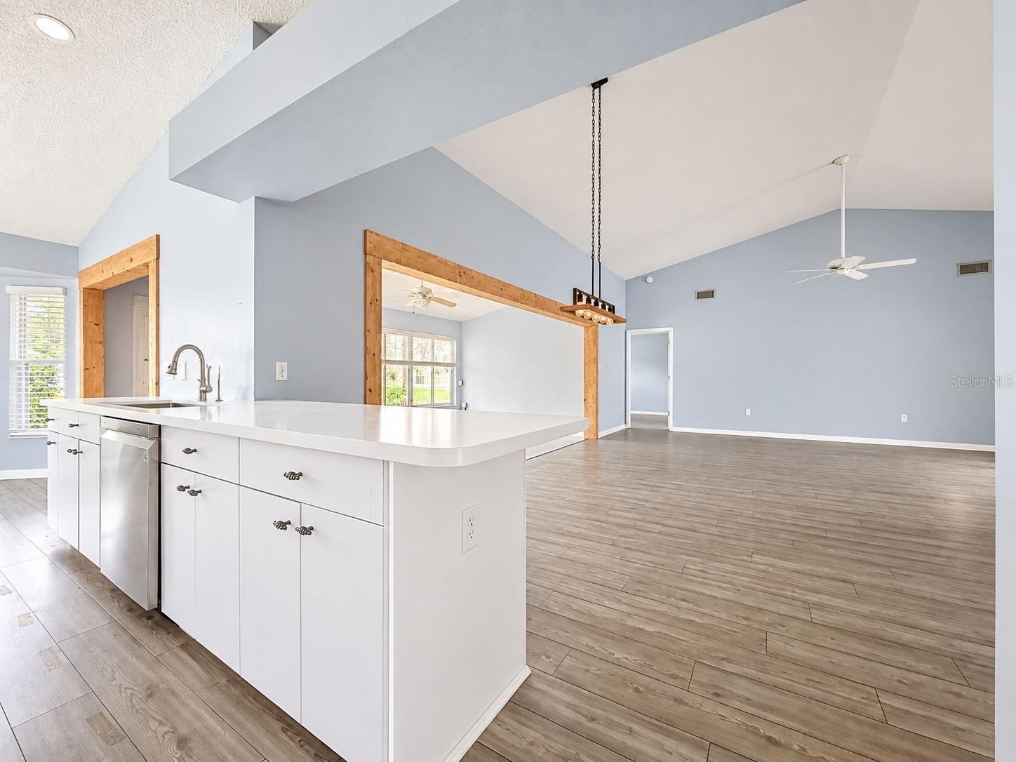 18709 SUMMERSONG DR