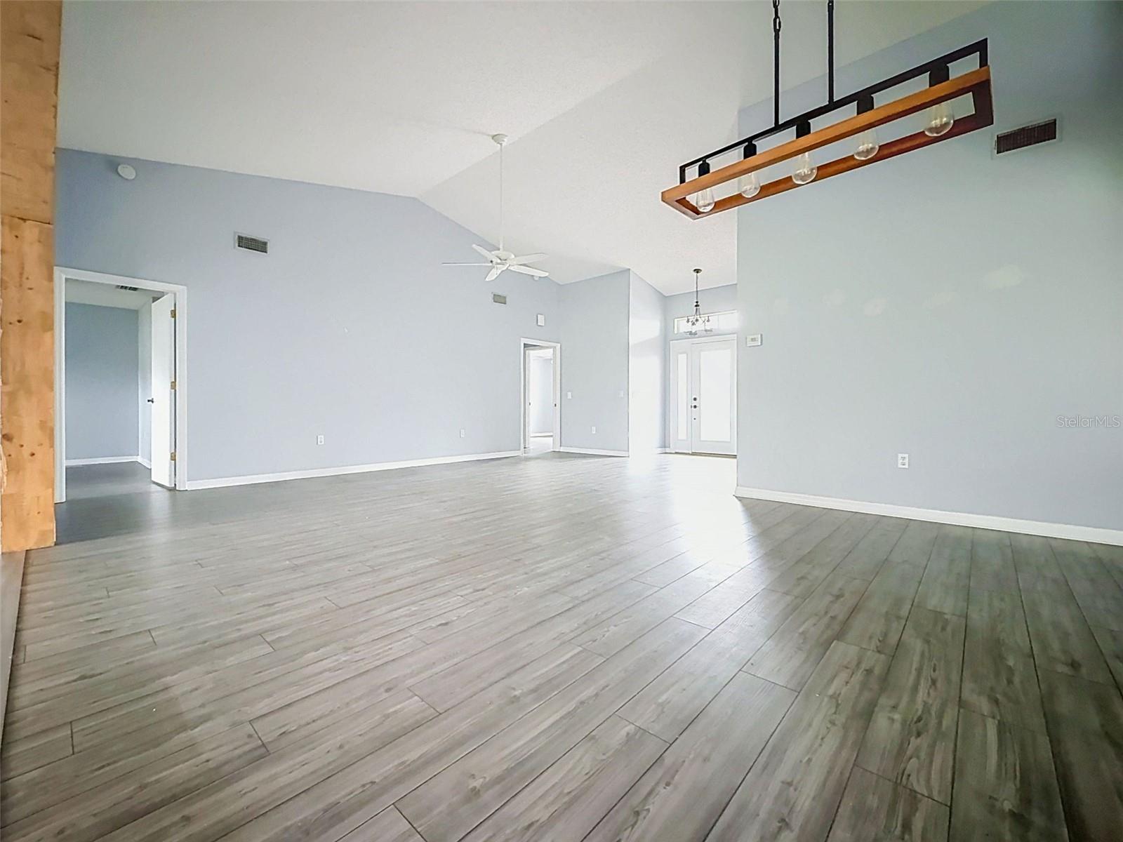 18709 SUMMERSONG DR