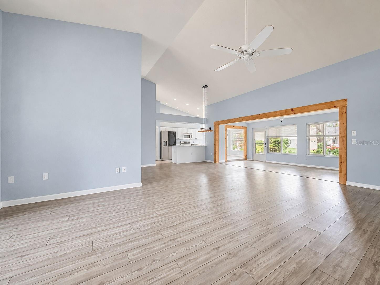 18709 SUMMERSONG DR