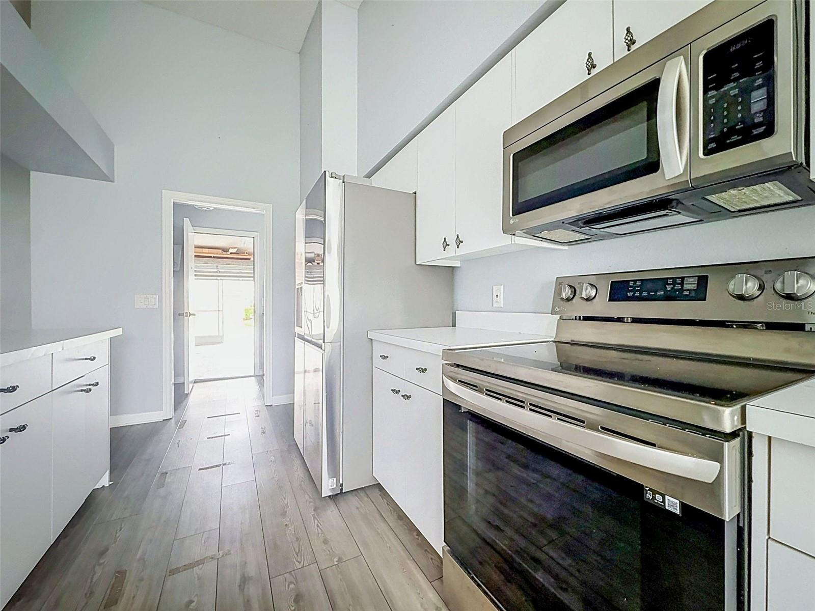 18709 SUMMERSONG DR