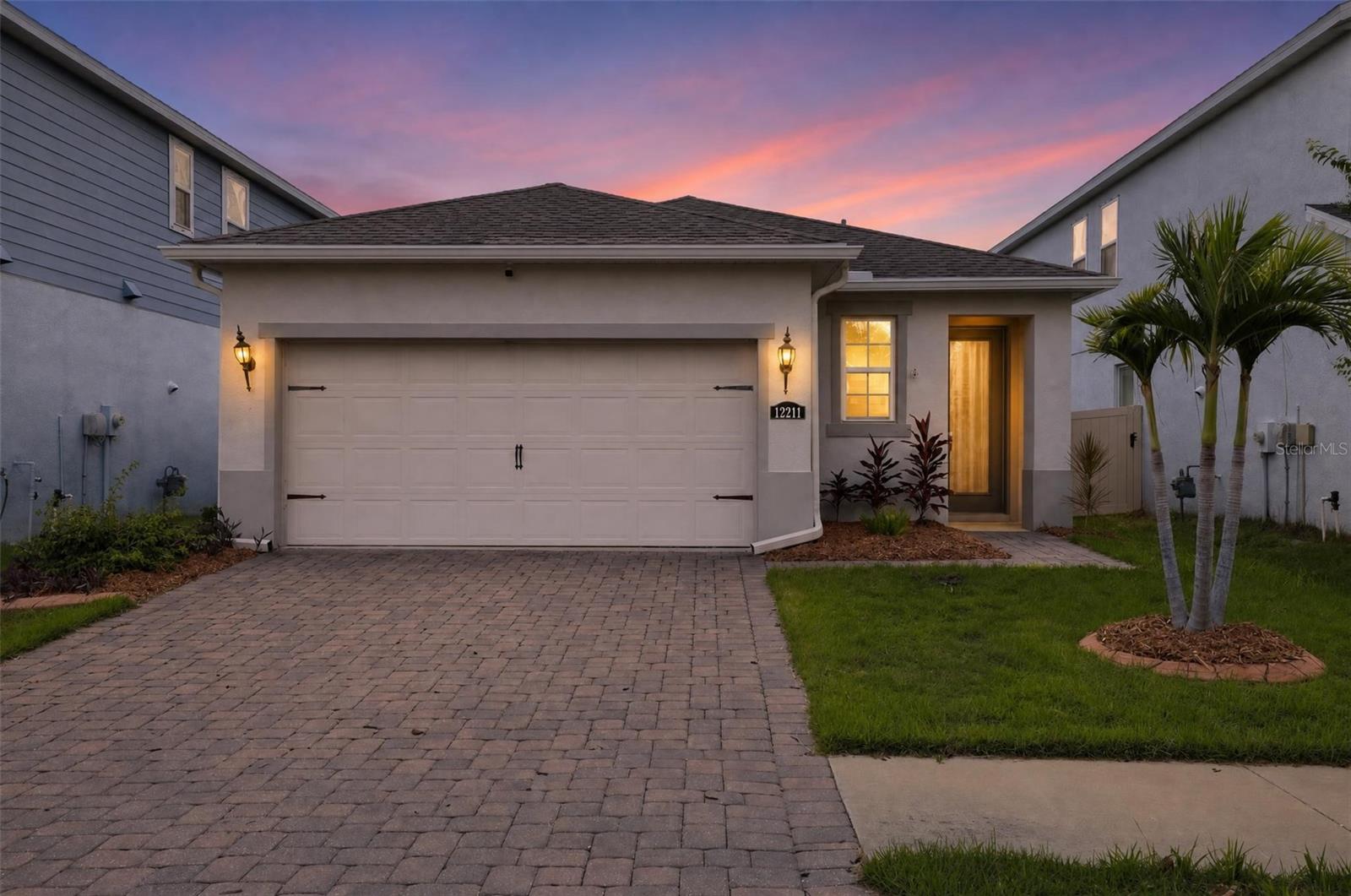 12211 BLUE PACIFIC DR