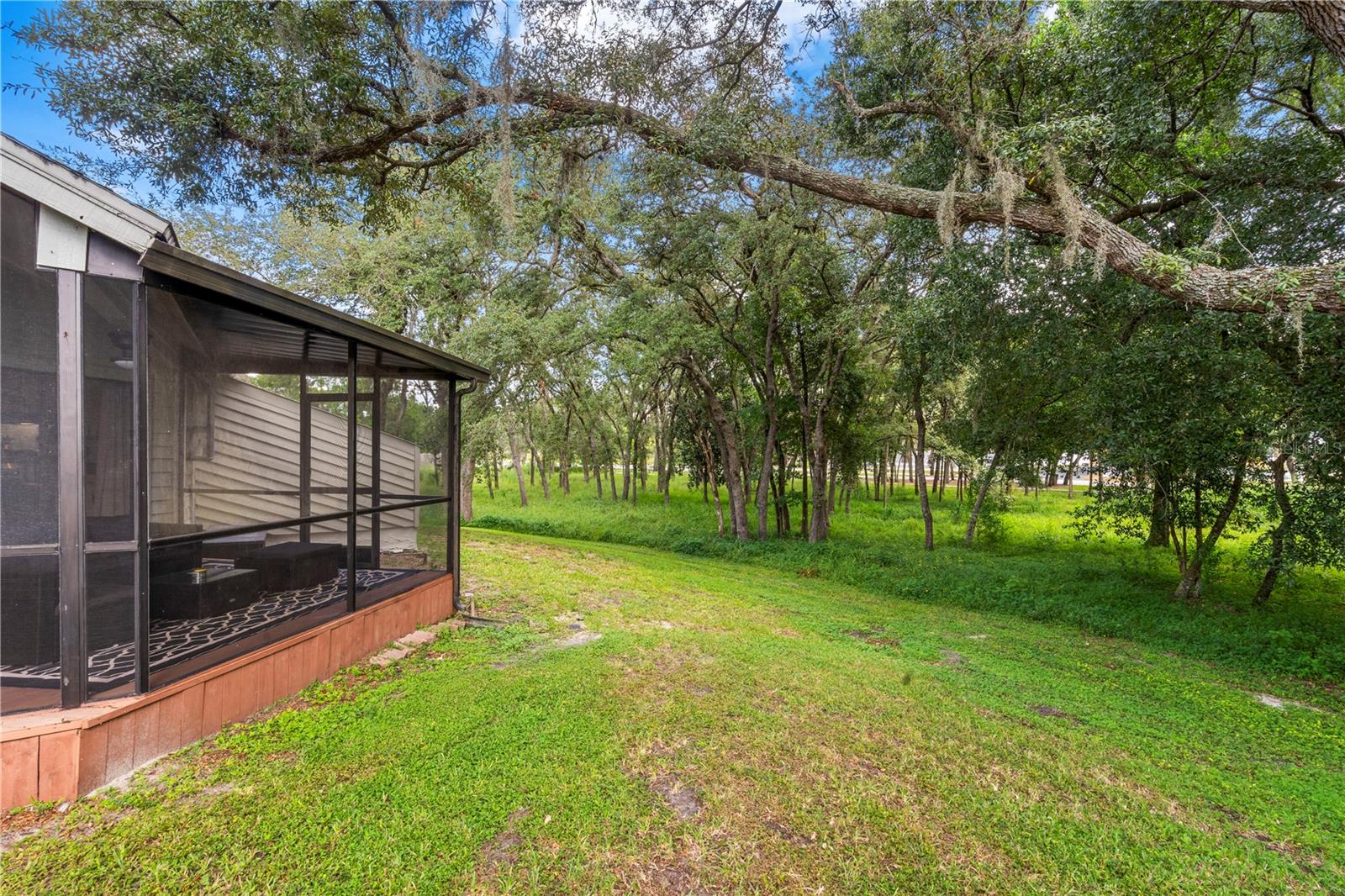 11732 ROLLING PINE LN