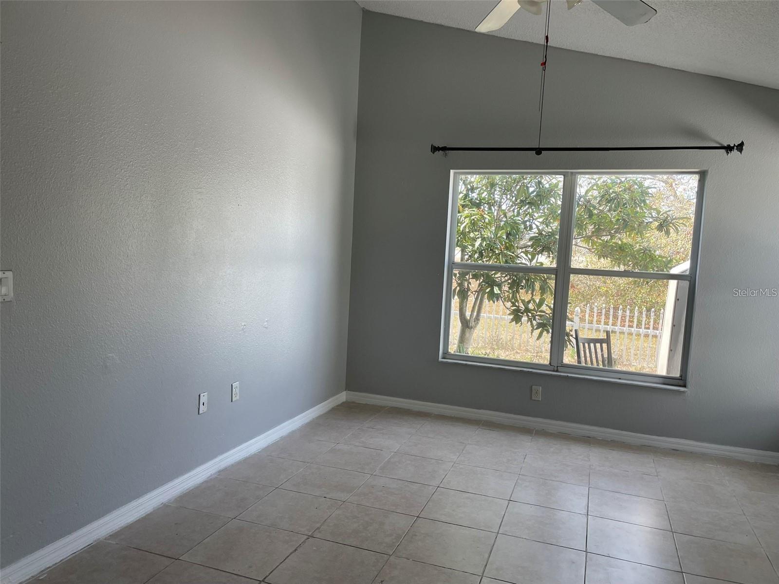 10127 BARNETT LOOP