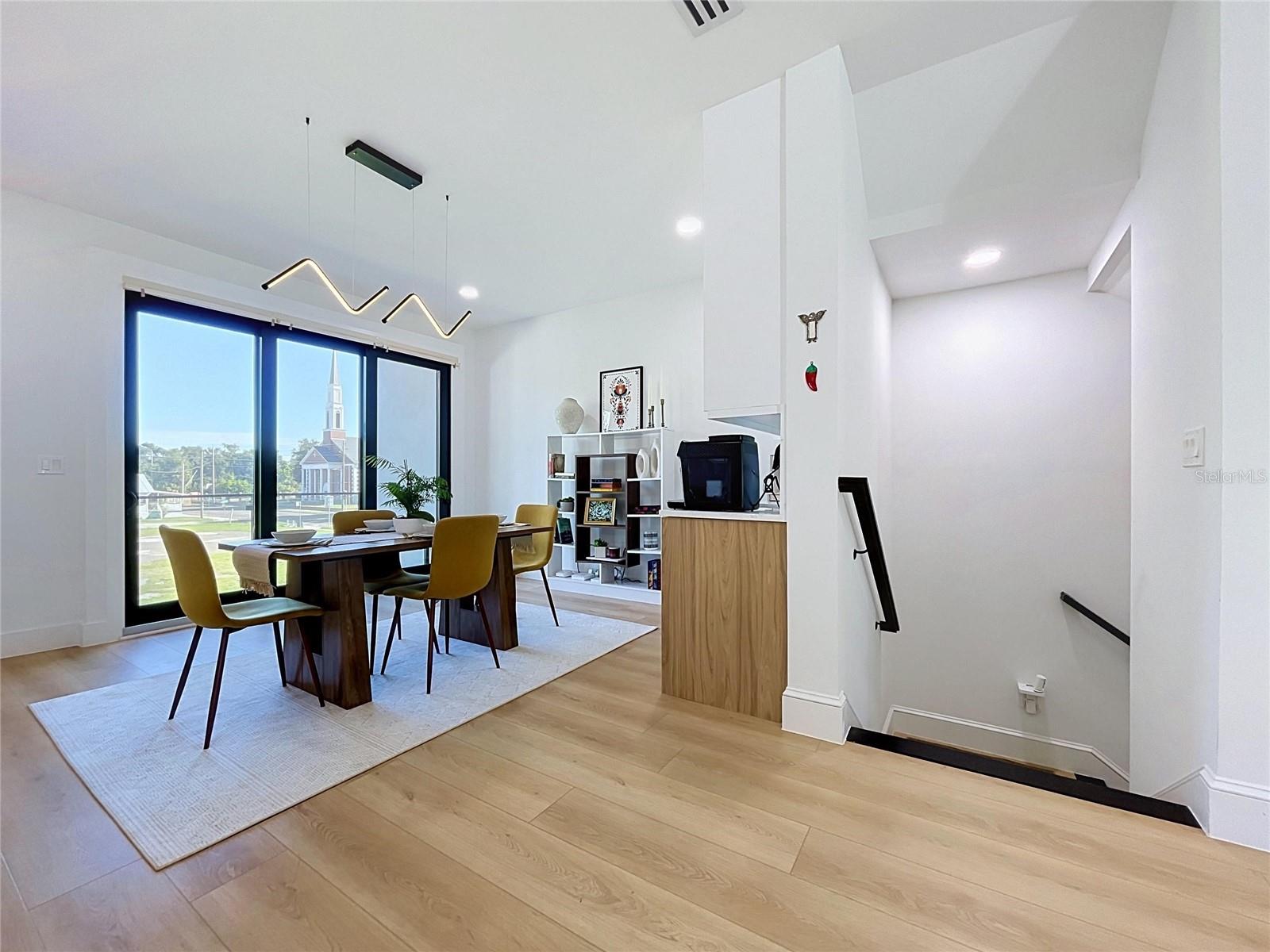 101 W WARREN AVE #3