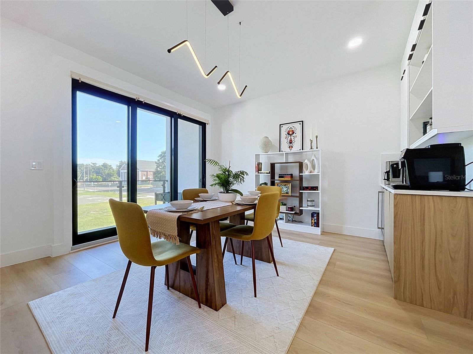 101 W WARREN AVE #3