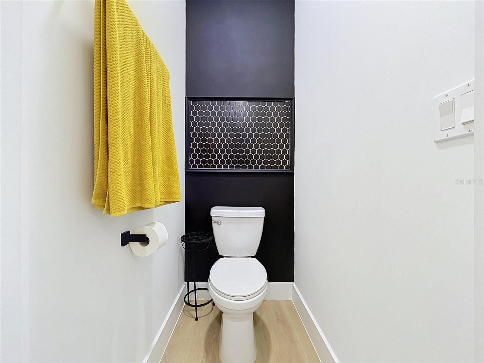 101 W WARREN AVE #3