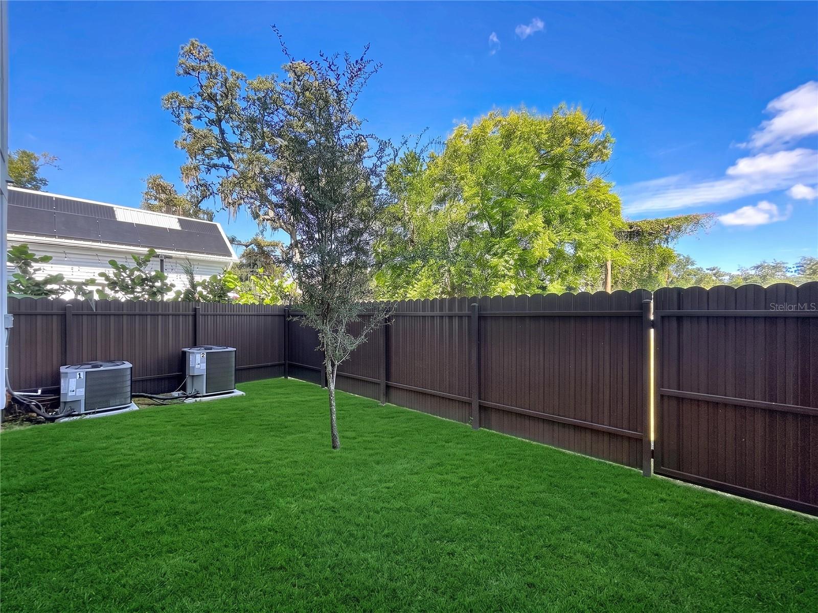 101 W WARREN AVE #3