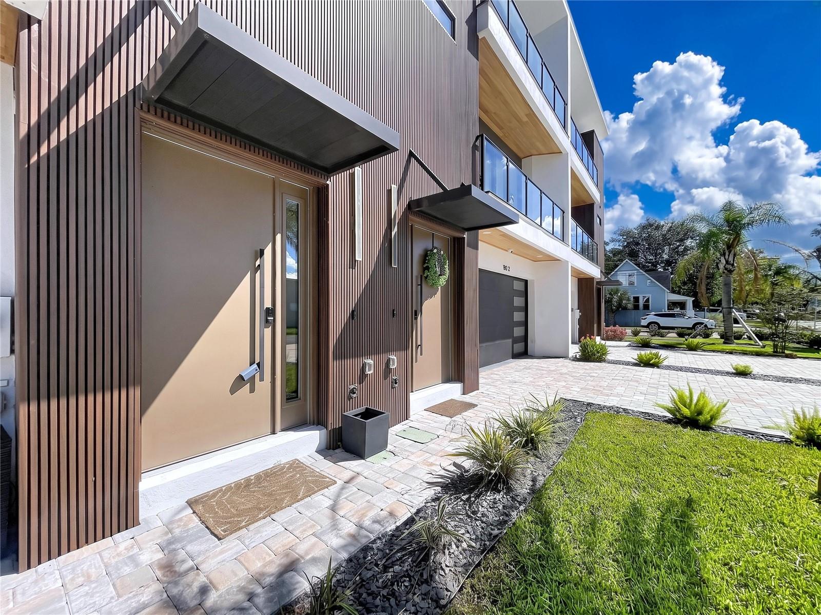 101 W WARREN AVE #3