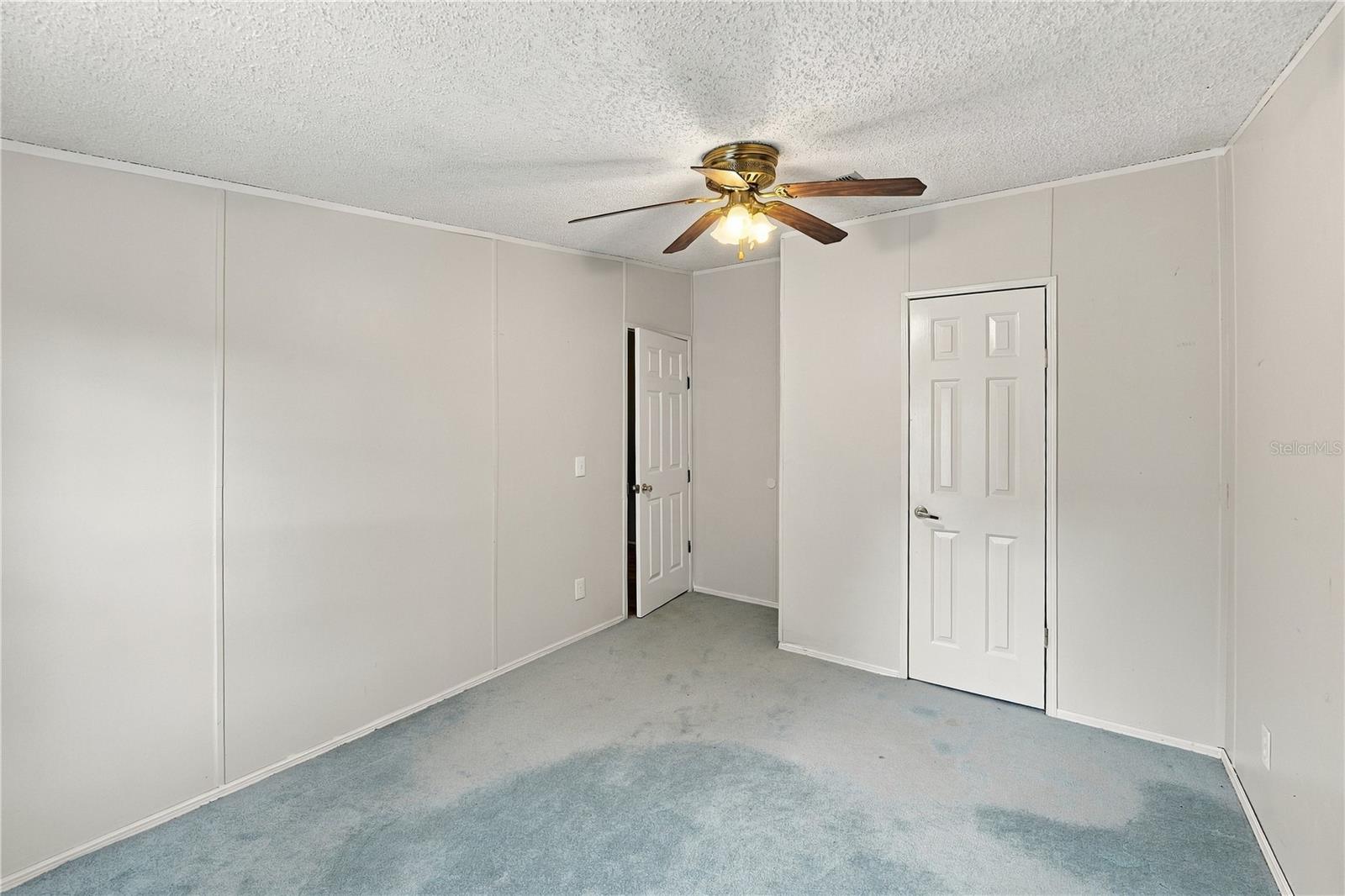 8611 COUNTY LINE RD