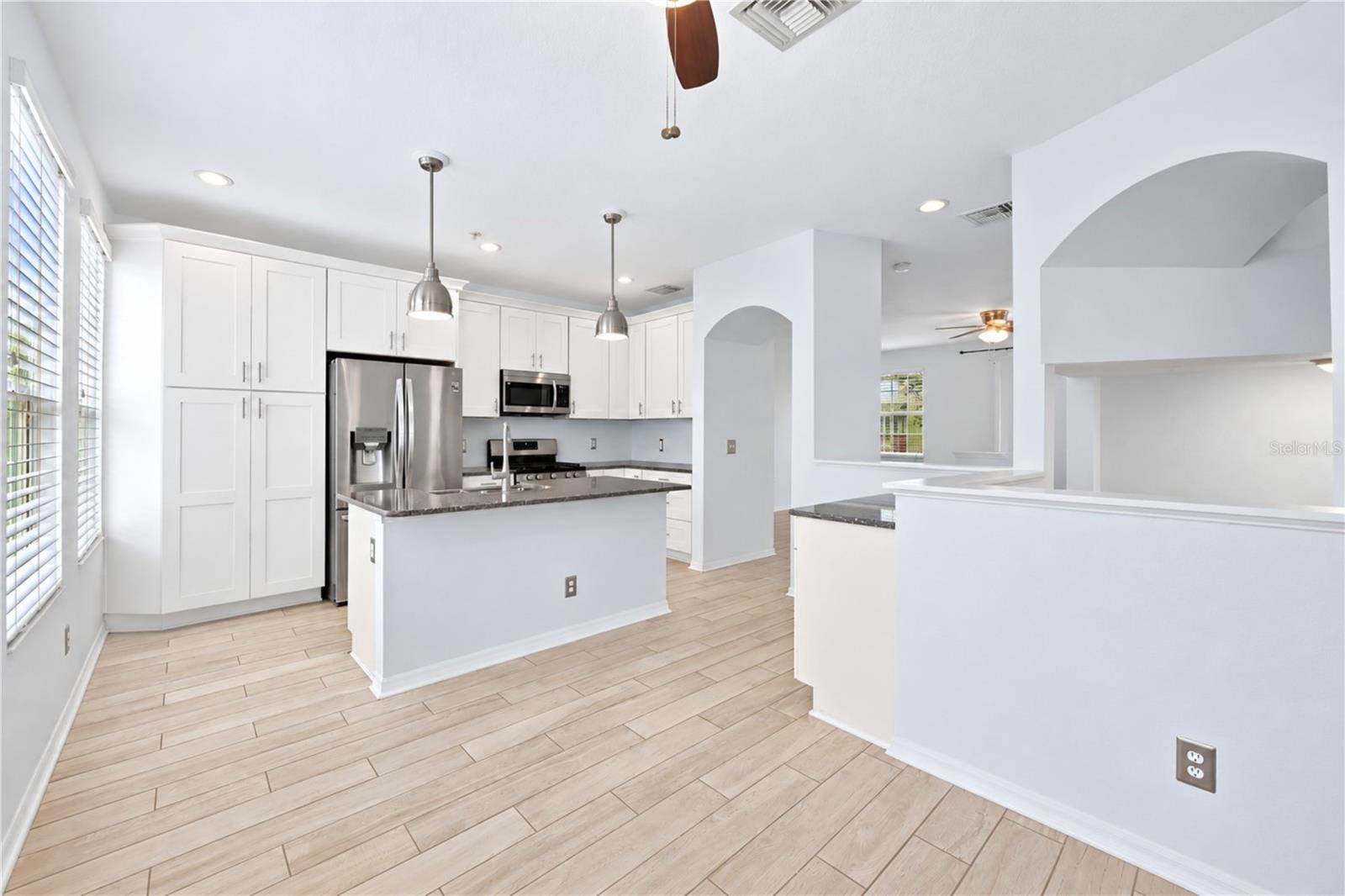 3018 BAYSHORE POINTE DR