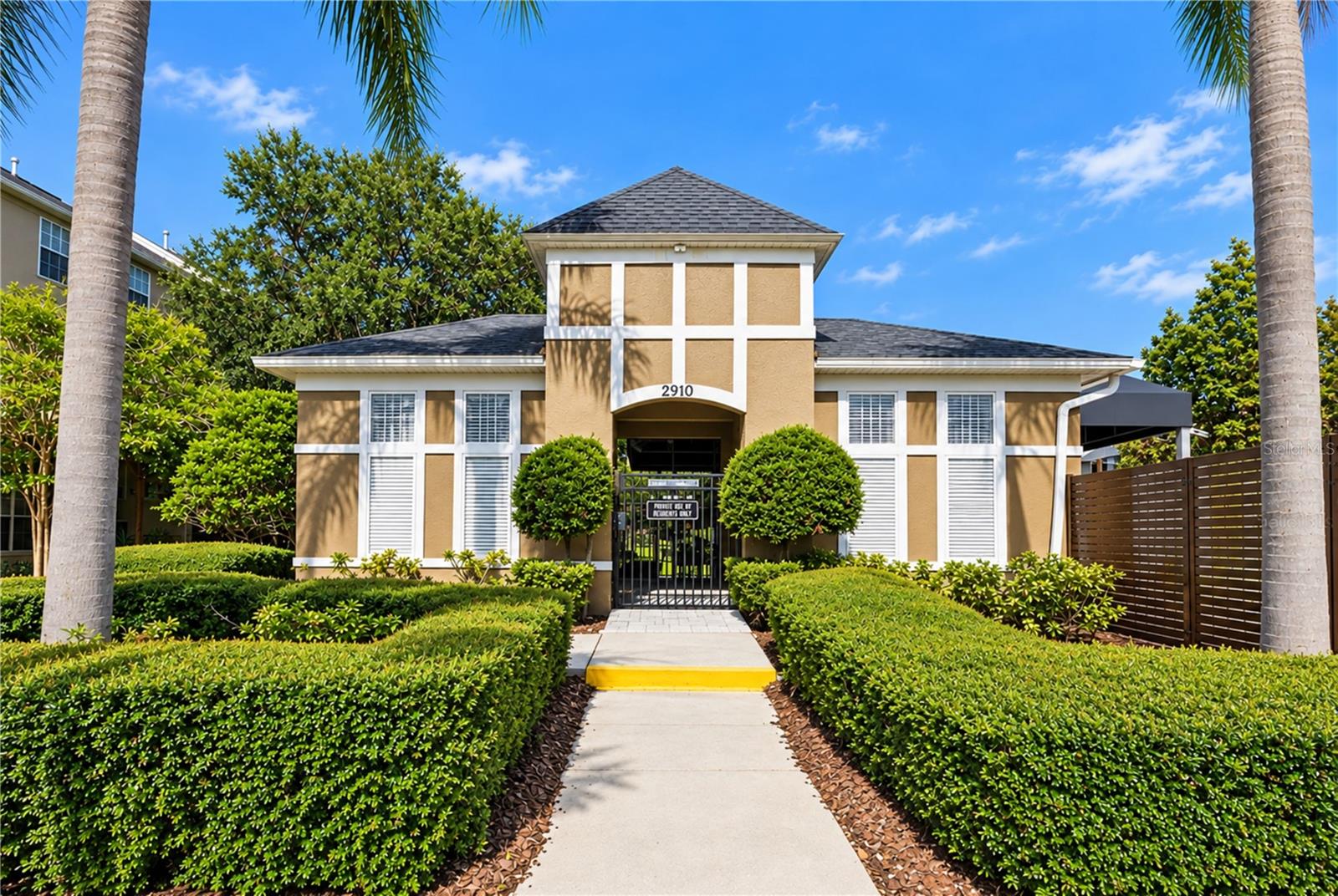 3018 BAYSHORE POINTE DR